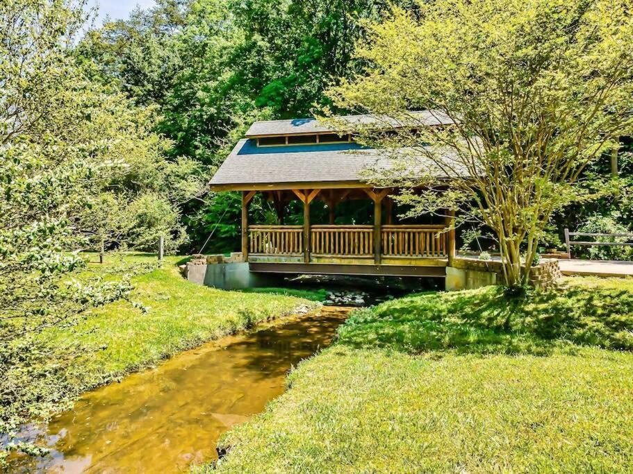 Cabin-N-Smokys! Indoor Resort Pool Views Hot Tub Game Room Sevierville Exterior foto